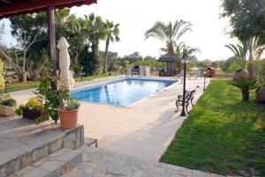 Coral Bay Cottage