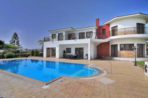 Villa Luxor