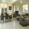 Villa Dahlia