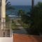 Sandy Beach Apartment 8