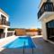 Villa Myron