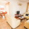 Villa Blue River