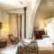 5 Filias Street