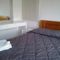 Artemis Karas Holidays Apartment