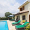 Villa Pera - 12