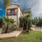 Sunny Coast Villa