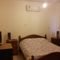 Thea Court 33
