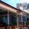 Two Flowers Hotel